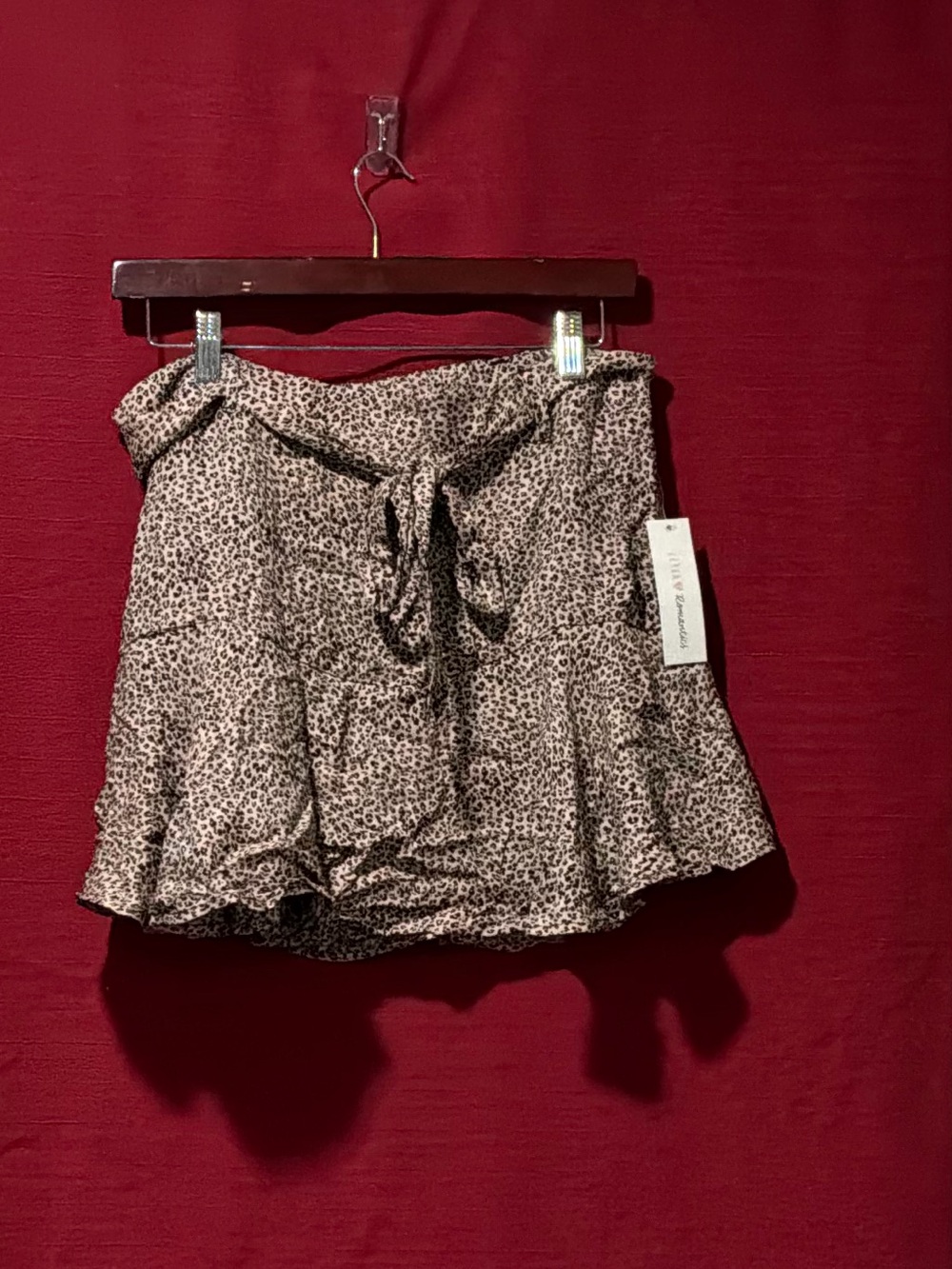 URBAN Romantics Beige and Black Leopard Tie-Waist Skort